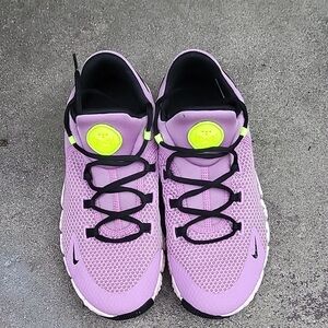 Nike Purple and Black Athletic Shoes Lightweight Mesh